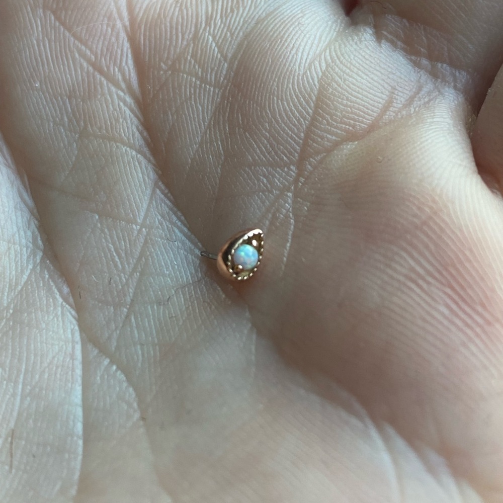 LeRoi 14k rose Gold pear shaped THREADLESS end
